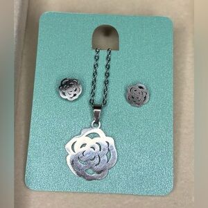 🎉 2/$20❕ Stainless Steel Set-Silver (Rose)